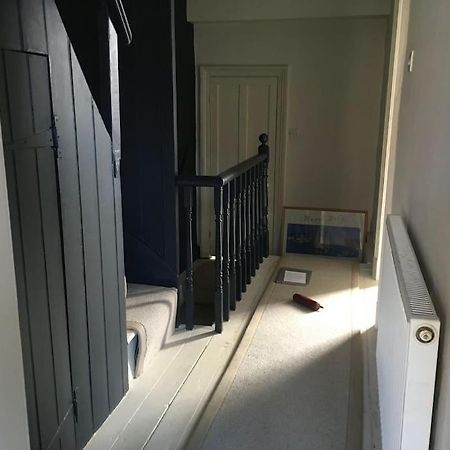 Stylish Two Large Double Bedroom House In Central Harrogate With On Street Parking Exterior foto